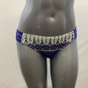 Black Sand Women's Black and White Colourful